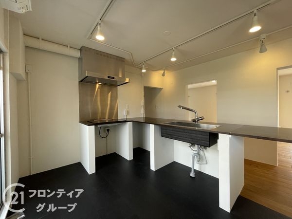 醍醐上ノ山団地B1棟　中古マンション