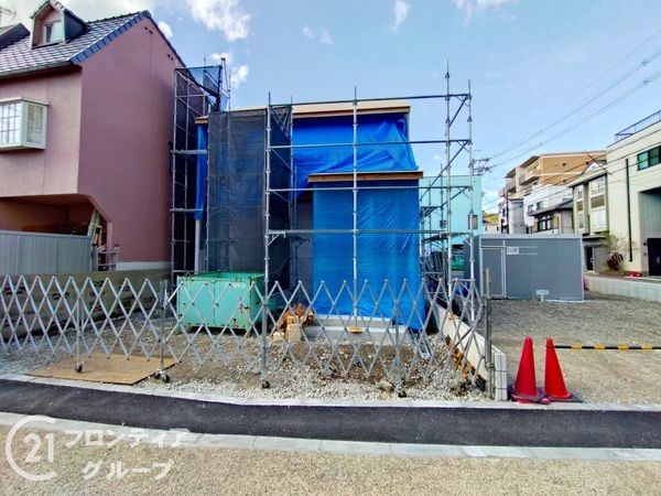 京都市山科区竹鼻扇町　新築一戸建て　１号棟