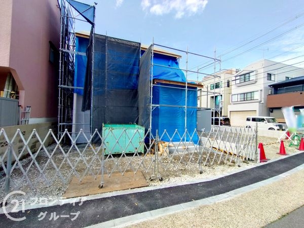 京都市山科区竹鼻扇町　新築一戸建て　１号棟