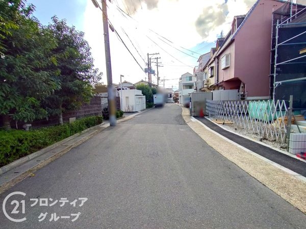 京都市山科区竹鼻扇町　新築一戸建て　１号棟