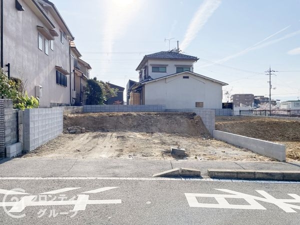 宇治市広野町寺山　新築一戸建て　２期　２号地