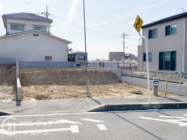 宇治市広野町寺山　新築一戸建て　2期　１号地