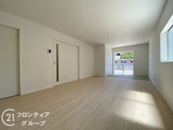 京都市伏見区羽束師菱川町　新築一戸建て　第１　４号棟