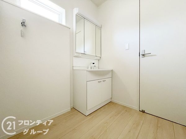 京都市伏見区羽束師菱川町　新築一戸建て　第１　５号棟