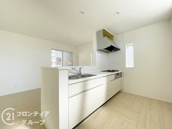京都市伏見区羽束師菱川町　新築一戸建て　第１　５号棟