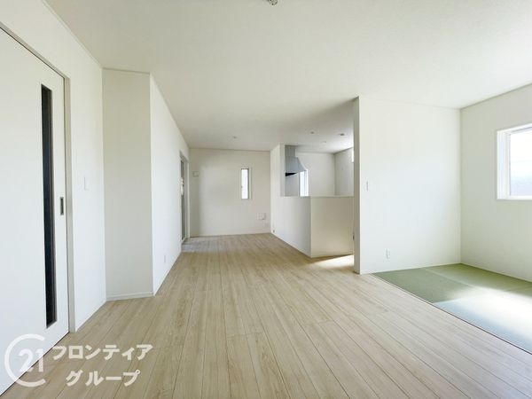 京都市伏見区羽束師菱川町　新築一戸建て　第１　５号棟