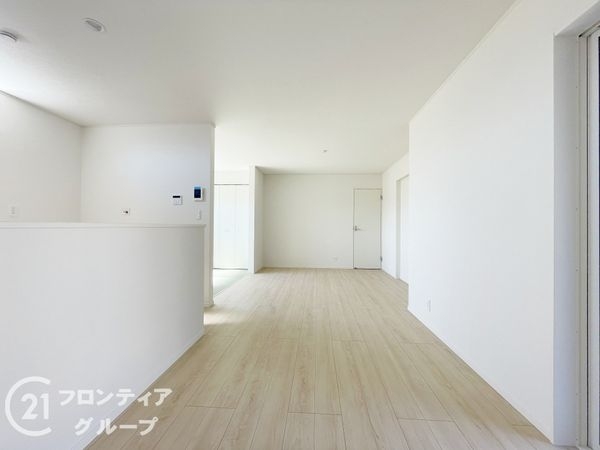 京都市伏見区羽束師菱川町　新築一戸建て　第１　５号棟