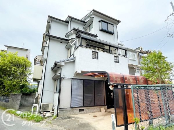 京都市伏見区横大路六反畑の中古一戸建て