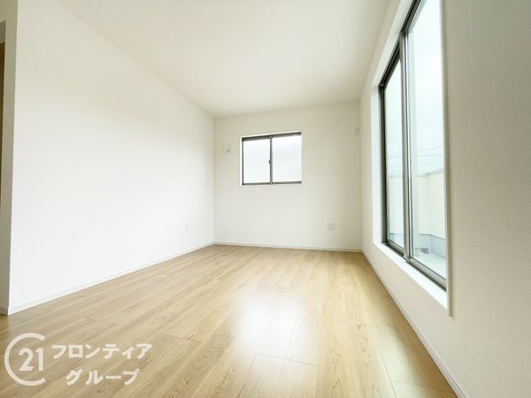 宇治市羽拍子町　新築一戸建て　２期　１号棟