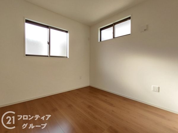 宇治市羽拍子町　新築一戸建て　２期　４号棟