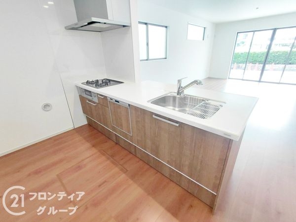 大津市別保２丁目　新築一戸建て　１期　２号棟
