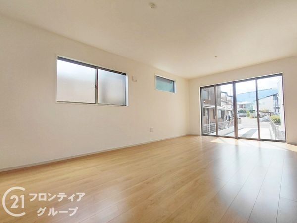 大津市別保２丁目　新築一戸建て　１期　４号棟