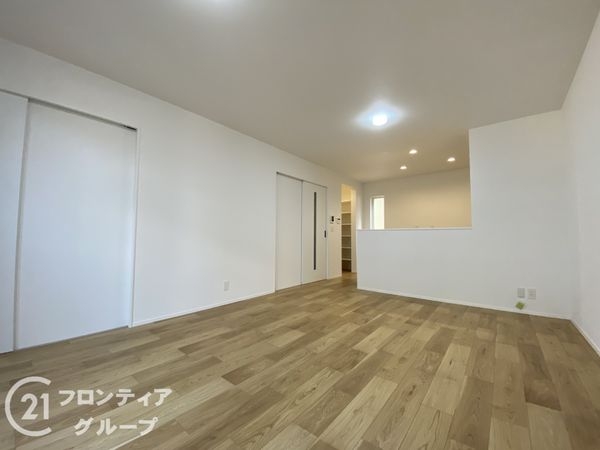 長岡京市神足神田　新築一戸建て　全１区画