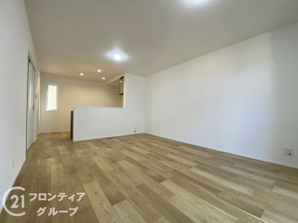 長岡京市神足神田　新築一戸建て　全１区画