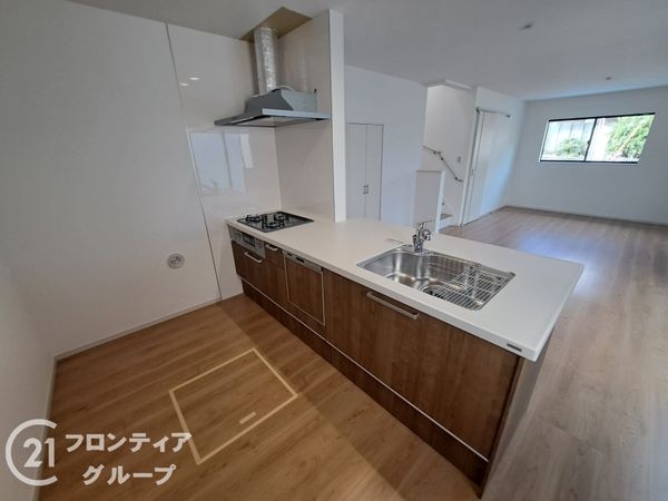 京都市山科区御陵檀ノ後　新築一戸建て　１期　１号棟