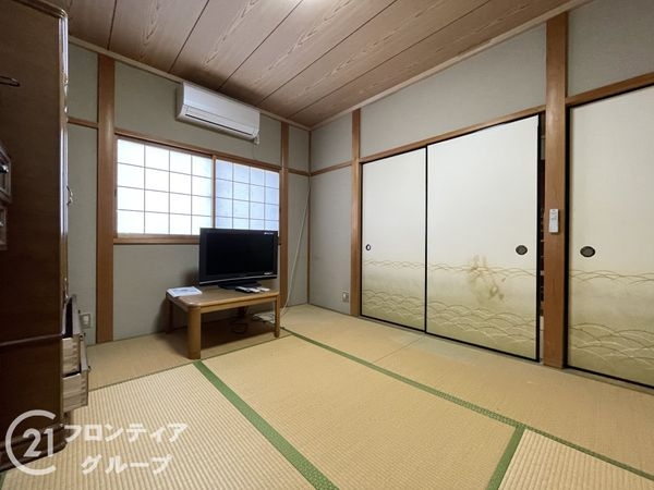 城陽市平川野原の中古一戸建て
