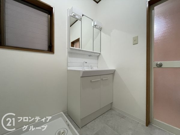 城陽市平川野原の中古一戸建て