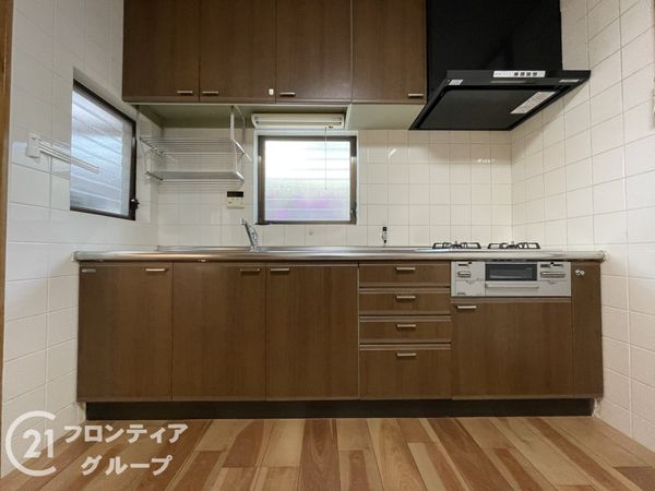 城陽市平川野原　中古一戸建て