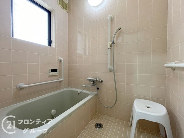 城陽市平川野原　中古一戸建て