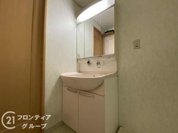 エクセル友岡　中古マンション