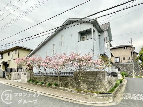 宇治市寺山台２丁目の中古一戸建て