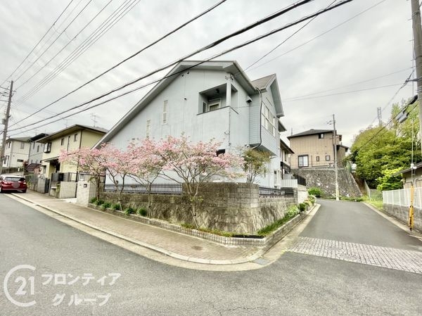 宇治市寺山台２丁目の中古一戸建て