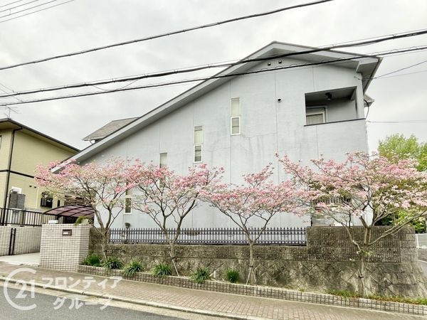 宇治市寺山台２丁目の中古一戸建て