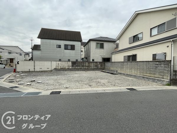 宇治市伊勢田町砂田　新築一戸建て　１号棟