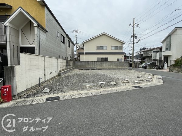 宇治市伊勢田町砂田　新築一戸建て　１号棟