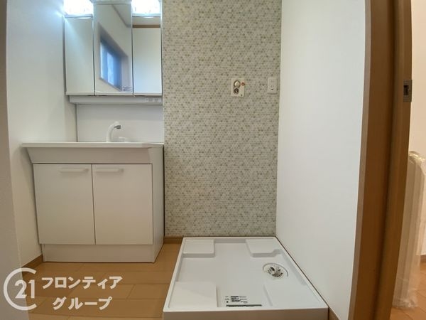 京都市南区上鳥羽西浦町の中古一戸建て