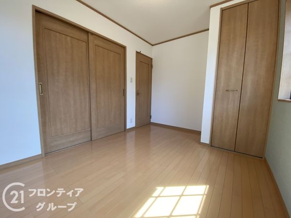 京都市南区上鳥羽西浦町の中古一戸建て