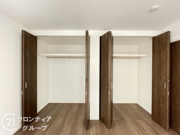 八幡市八幡山田　新築一戸建て　第３　３号棟