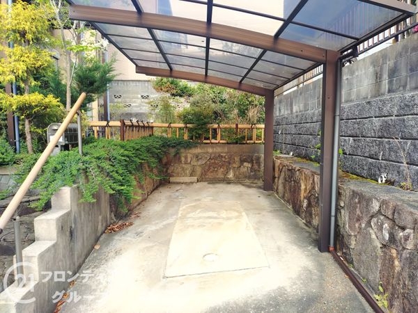 城陽市寺田大谷の中古一戸建て