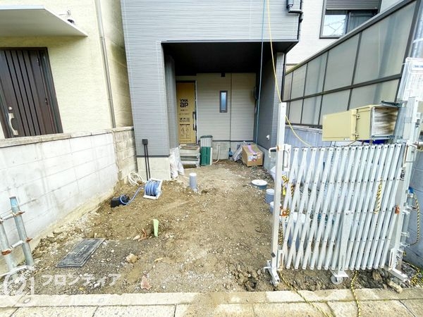 京都市山科区竹鼻堂ノ前町　新築一戸建て
