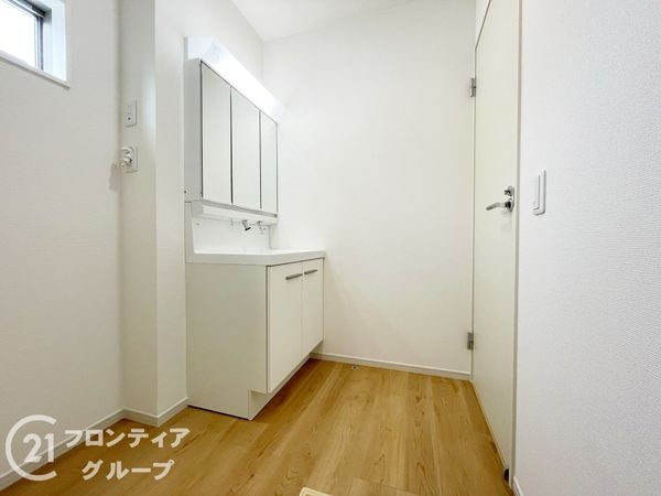 京都市伏見区醍醐柿原町　新築一戸建て　２期　１号棟
