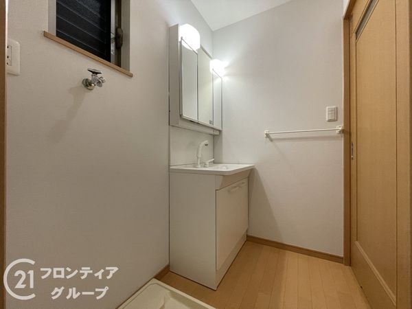 京都市山科区椥辻西潰の中古一戸建て
