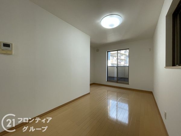 京都市山科区椥辻西潰の中古一戸建て