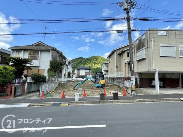 宇治市明星町３丁目　新築一戸建て　２期　２号棟