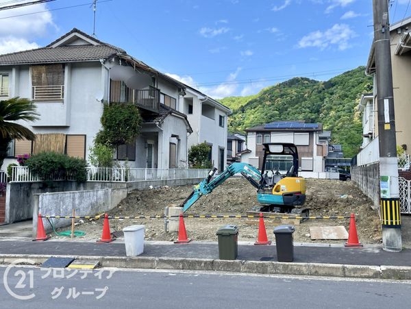 宇治市明星町３丁目　新築一戸建て　２期　２号棟