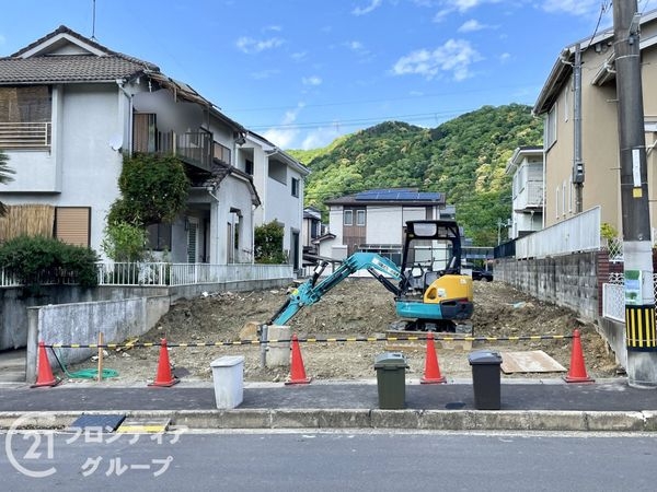 宇治市明星町３丁目　新築一戸建て　２期　２号棟