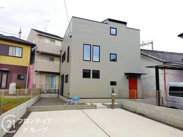 大津市下阪本３丁目の中古一戸建て