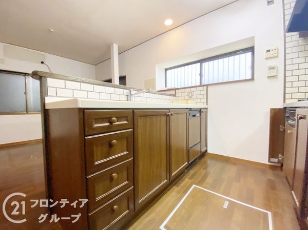 八幡市橋本栗ケ谷　中古一戸建て