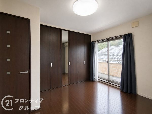 宇治市木幡御蔵山の中古一戸建て