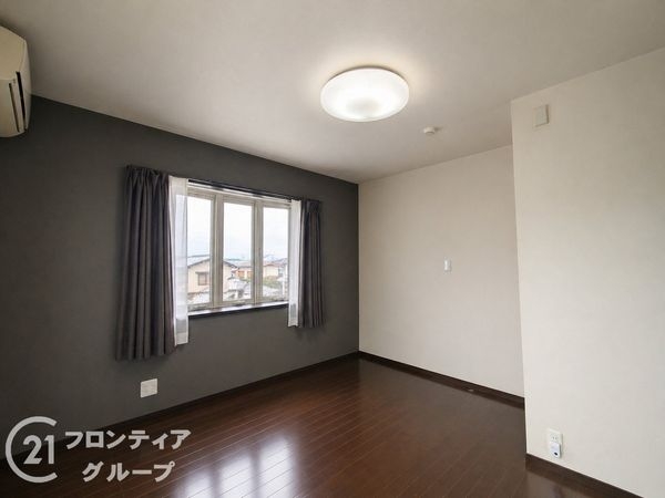 宇治市木幡御蔵山の中古一戸建て