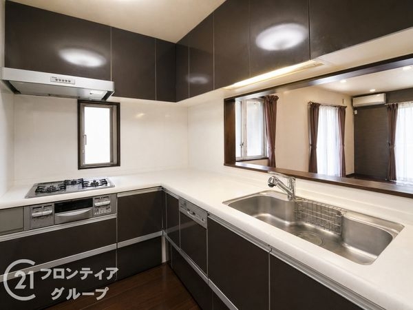 宇治市木幡御蔵山　中古一戸建て