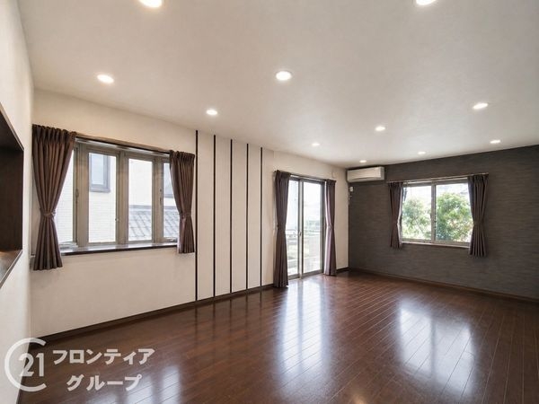 宇治市木幡御蔵山の中古一戸建て