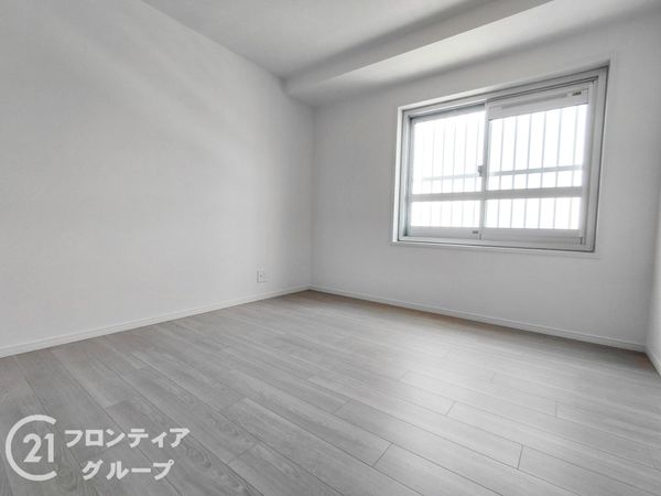 ファミール伏見A棟　中古マンション