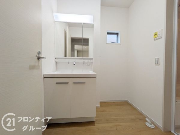 大津市国分２丁目　新築一戸建て　１期　全１区画