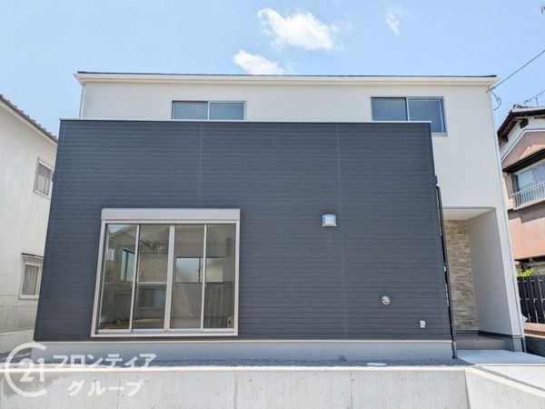 大津市国分２丁目　新築一戸建て　１期　全１区画
