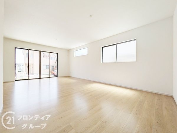 大津市国分２丁目　新築一戸建て　１期　全１区画